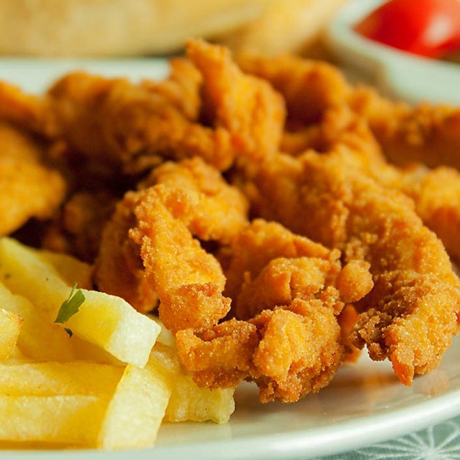  GUJON PUI CU CARTOFI PRAJITI SI SOS GUJON (350g)